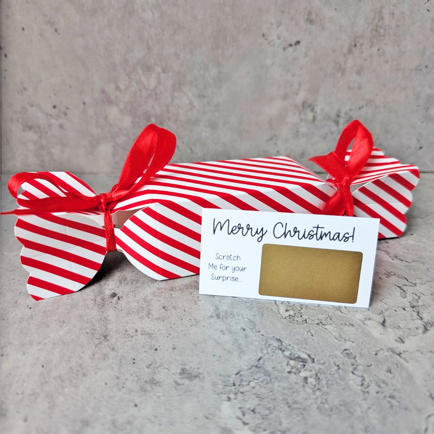 Christmas Cracker Scratch off reveal 3d card