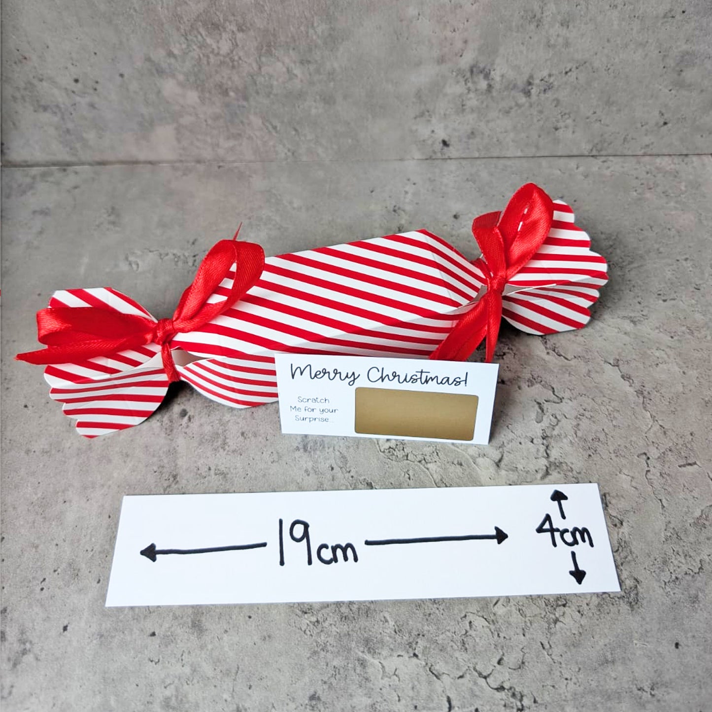 Christmas Cracker Scratch off reveal 3d card